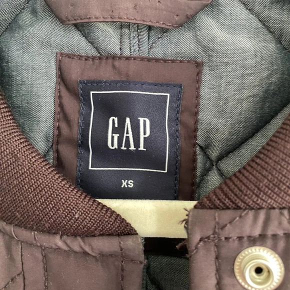 GAP Eggplant Purple Quilted Lightweight Bomber Jacket Size  XS - Picture 2 of 9